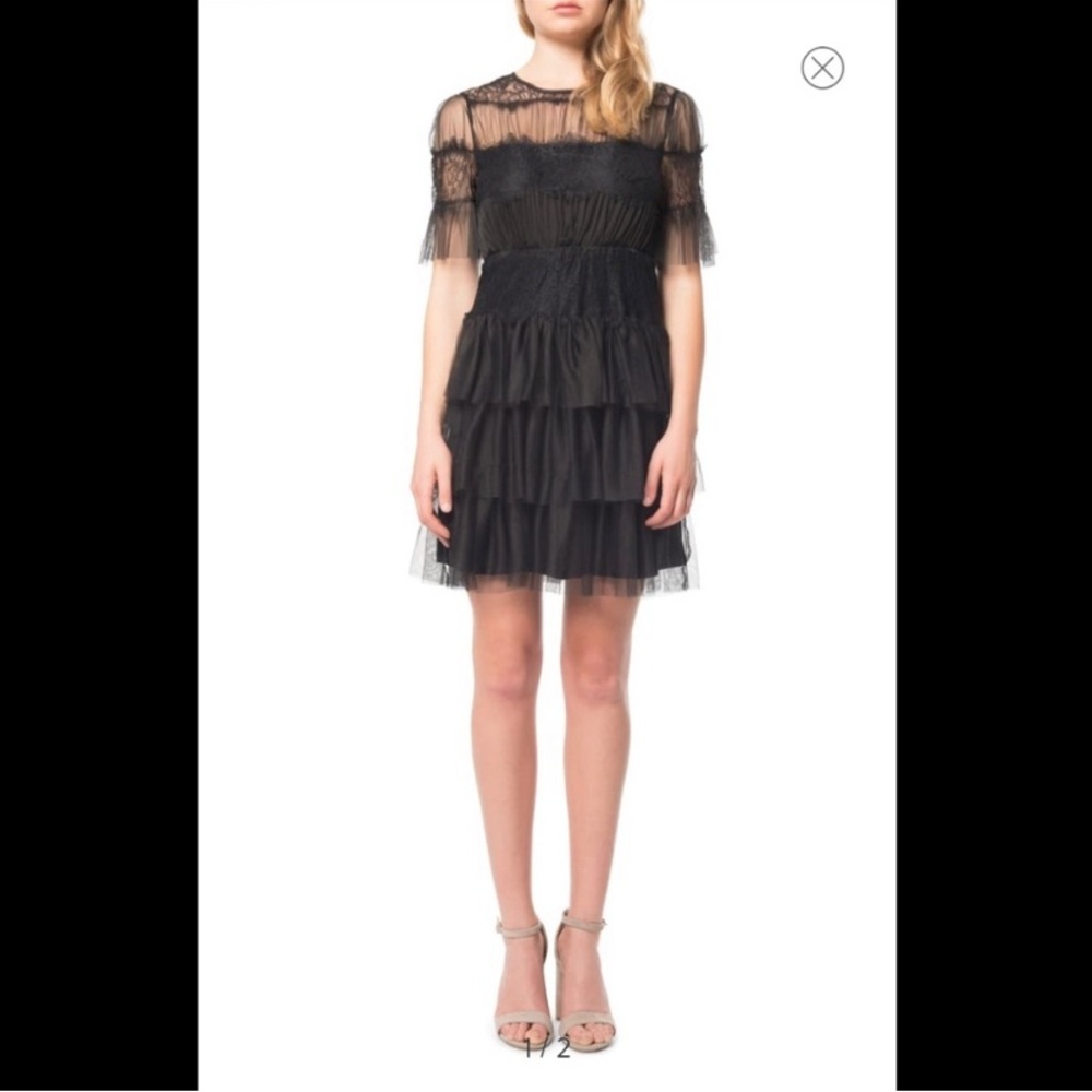 Willow & Clay Black Ruffle dress size 4